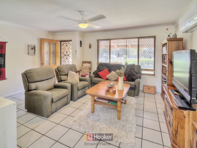 39 Emerald Street, Marsden QLD 4132