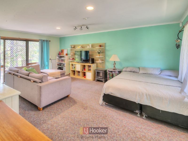 287 Andrew Road, Greenbank QLD 4124