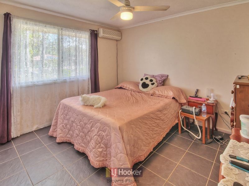 50 Dracon Street, Regents Park QLD 4118