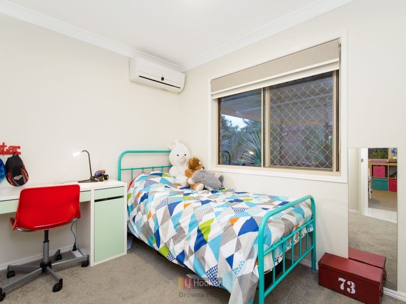 14 Paddies Crescent, Crestmead QLD 4132