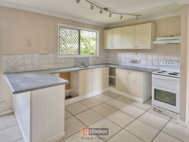 567 Browns Plains Road, Crestmead QLD 4132