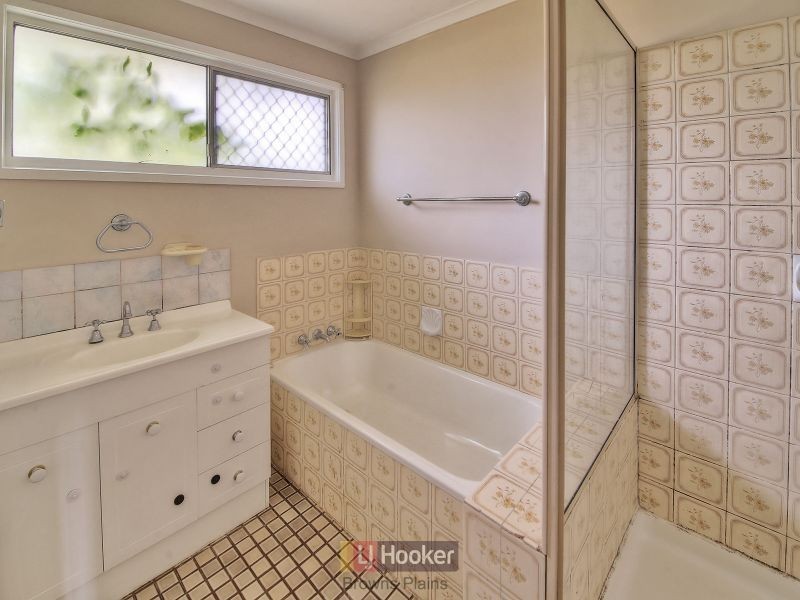 567 Browns Plains Road, Crestmead QLD 4132