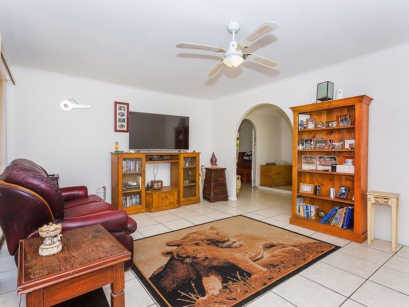 29 Blue Gum Drive, Marsden QLD 4132