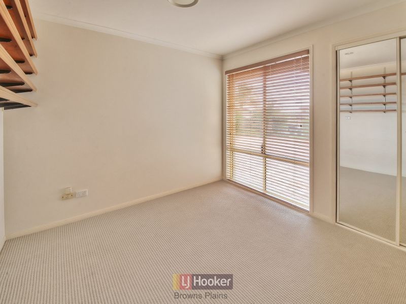 28 Bowood Place, Parkinson QLD 4115