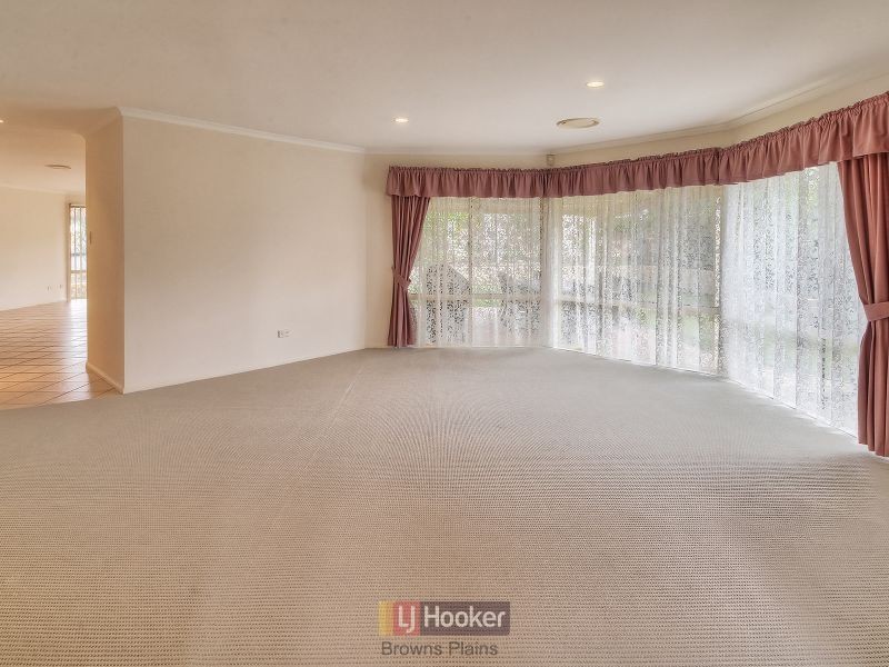 28 Bowood Place, Parkinson QLD 4115