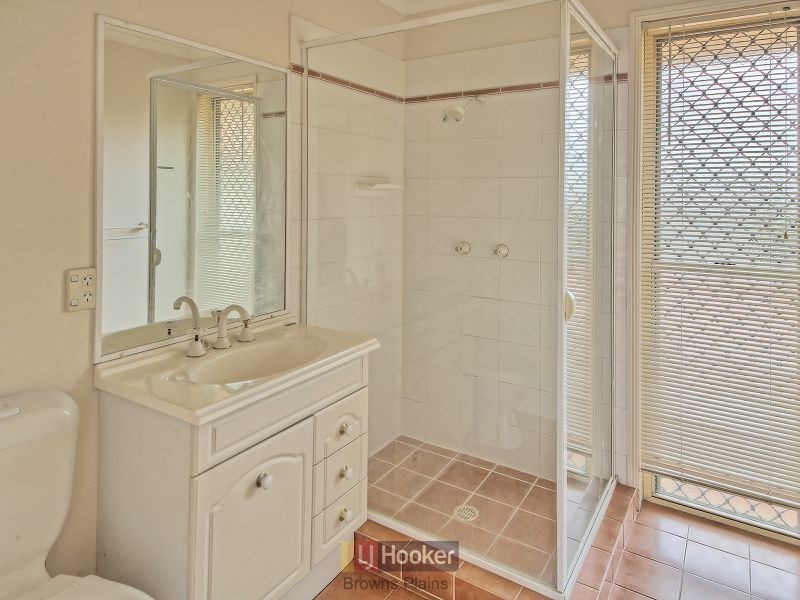 28 Bowood Place, Parkinson QLD 4115