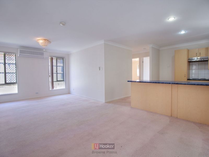 14 Cinear Court, Regents Park QLD 4118