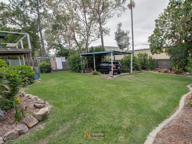 93 Conifer Street, Hillcrest QLD 4118