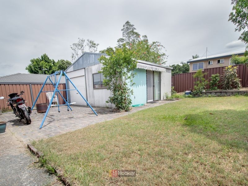 62 Waratah Drive, Crestmead QLD 4132