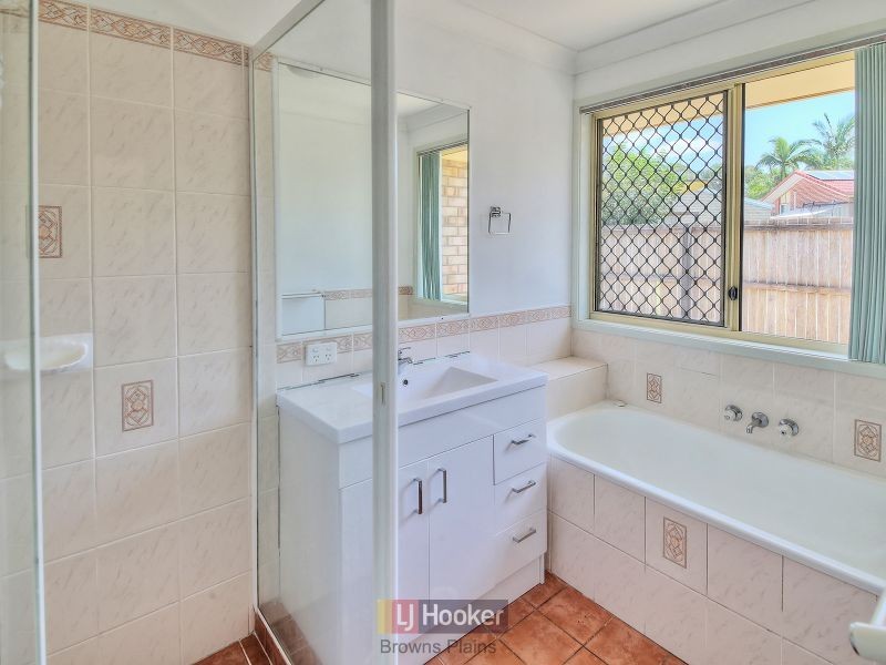 10 McKenzie Court, Crestmead QLD 4132