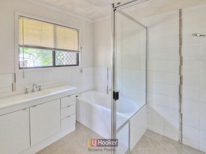 33 First Avenue, Marsden QLD 4132