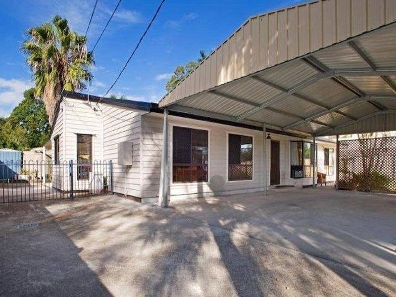 33 First Avenue, Marsden QLD 4132