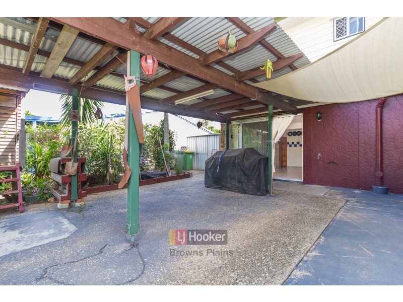 27 St Johns Way, Boronia Heights QLD 4124