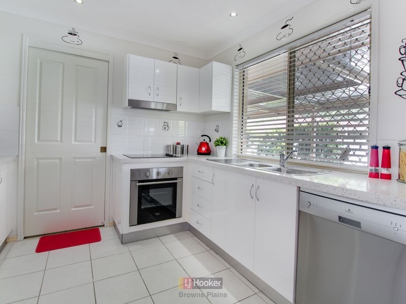 9/7 Billabong Drive, Crestmead QLD 4132