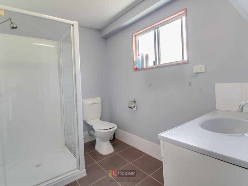 19 Blackbutt Street, Crestmead QLD 4132