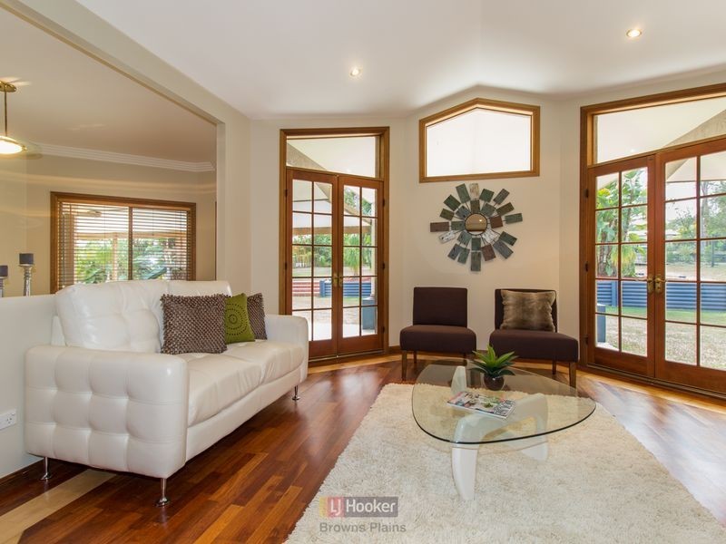 13-15 Durham Court, Park Ridge South QLD 4125