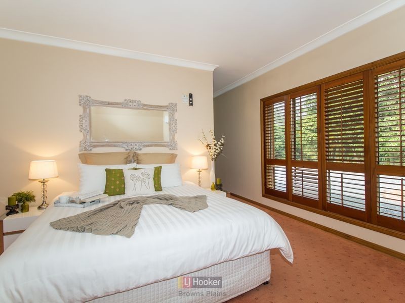 13-15 Durham Court, Park Ridge South QLD 4125