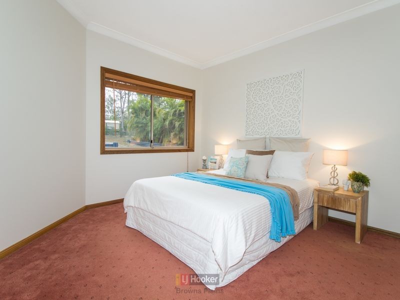 13-15 Durham Court, Park Ridge South QLD 4125