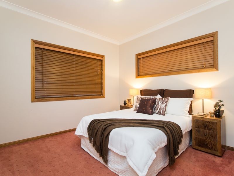 13-15 Durham Court, Park Ridge South QLD 4125