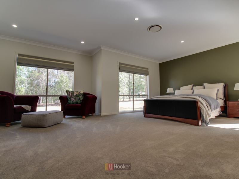 31 Carbeen Road, Park Ridge South QLD 4125