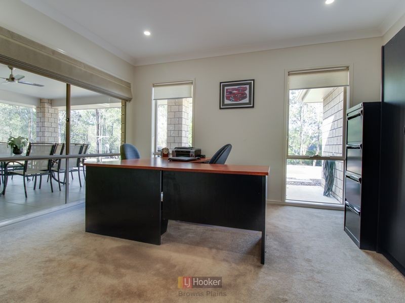31 Carbeen Road, Park Ridge South QLD 4125