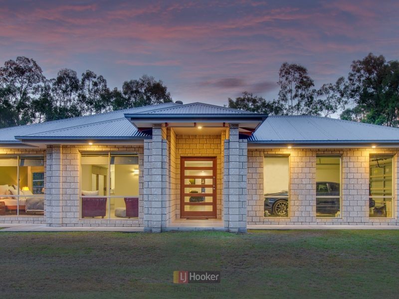 31 Carbeen Road, Park Ridge South QLD 4125
