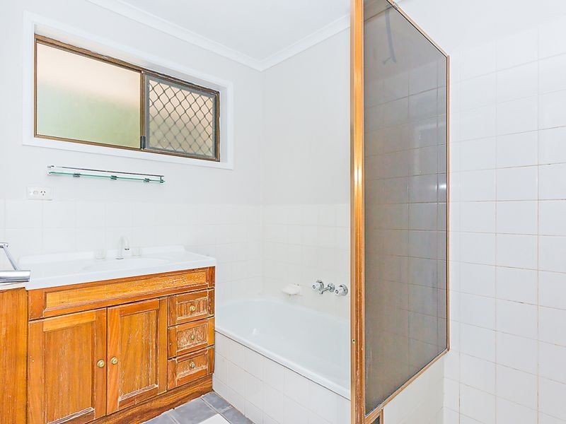 69 Fedrick Street, Boronia Heights QLD 4124