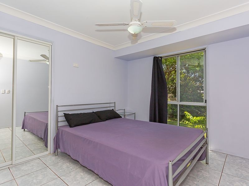 2 Hillside Crescent, Edens Landing QLD 4207
