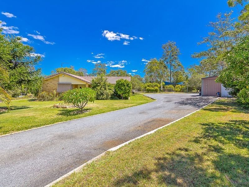 9-21 Mackunda Court, Park Ridge South QLD 4125