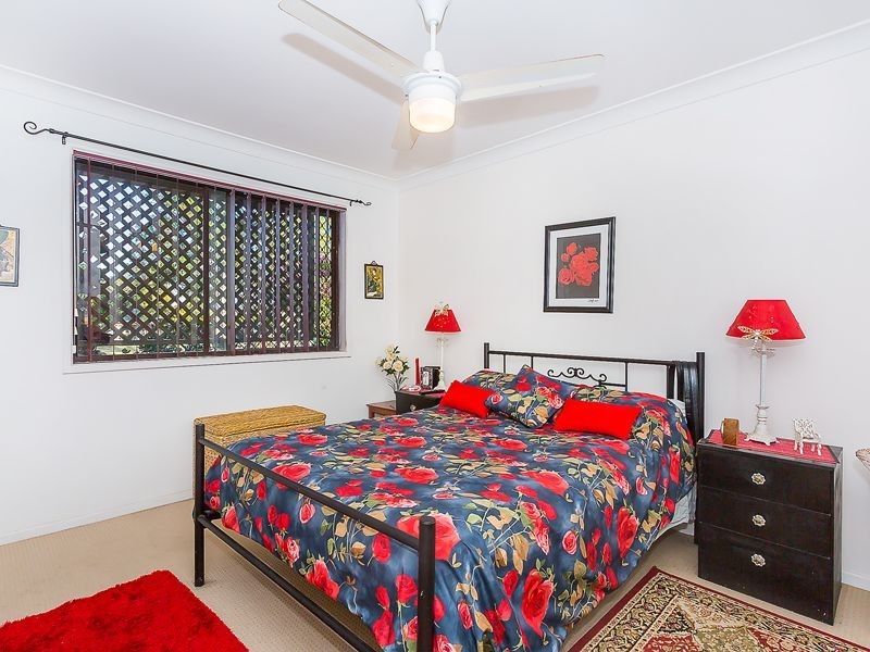 49 Trulson Drive, Crestmead QLD 4132