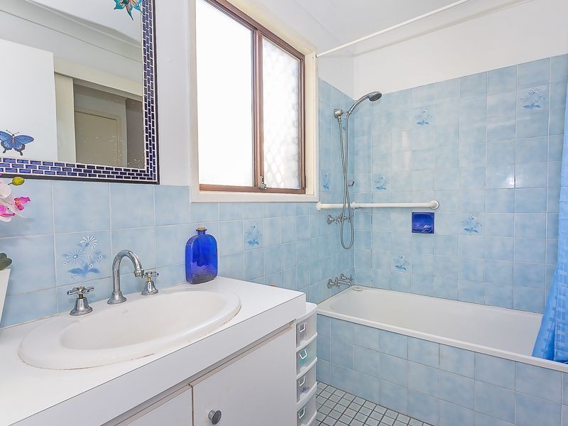 49 Trulson Drive, Crestmead QLD 4132