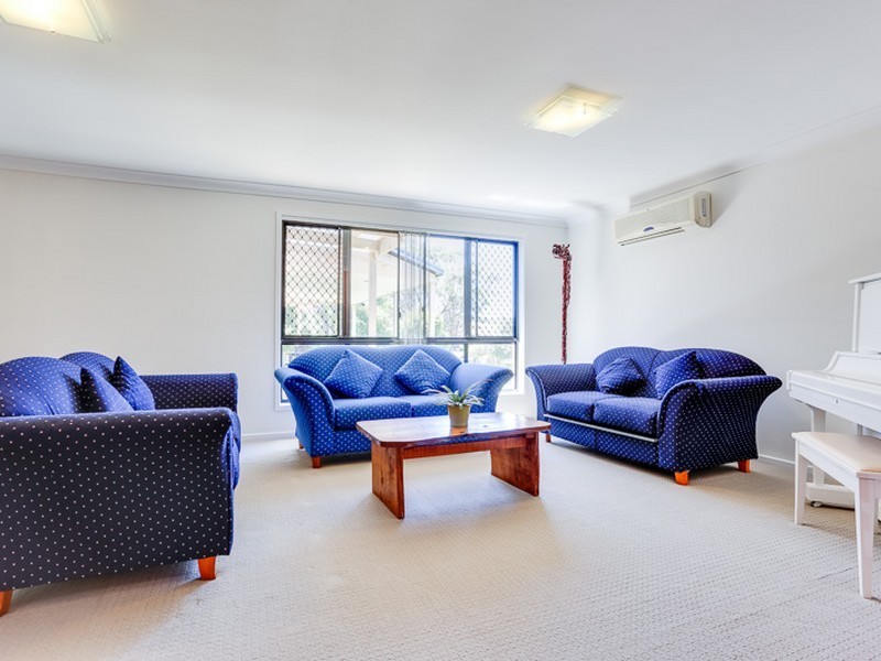 12 Calliandra Place, Calamvale QLD 4116