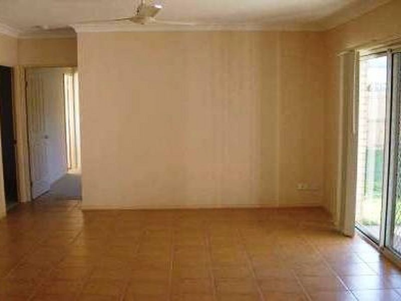 3 Brodie Court, Hillcrest QLD 4118