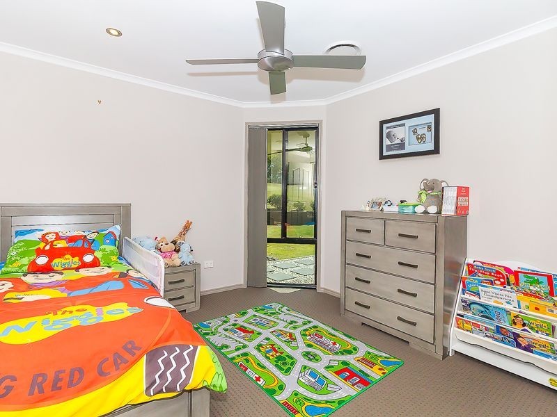 7-11 Christopher Place, Jimboomba QLD 4280