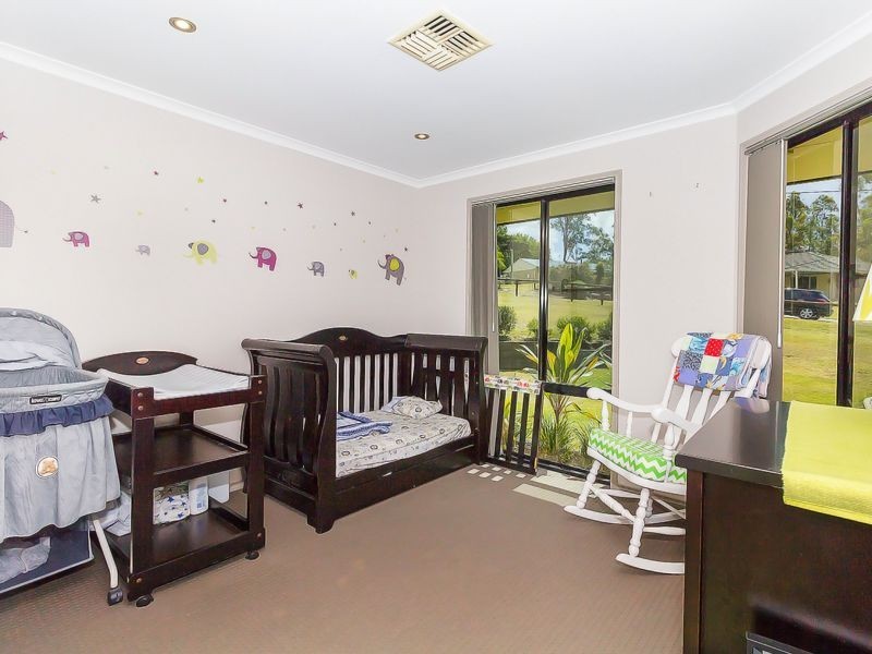 7-11 Christopher Place, Jimboomba QLD 4280