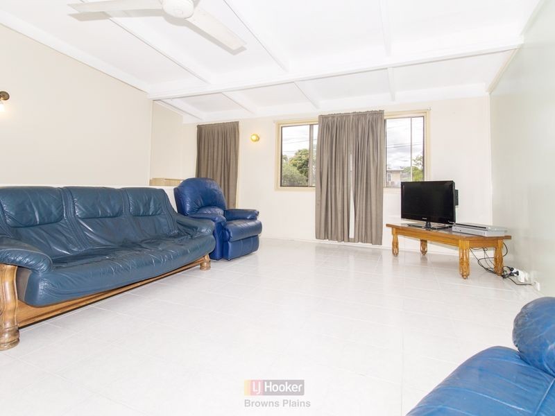 734 Browns Plains Road, Marsden QLD 4132