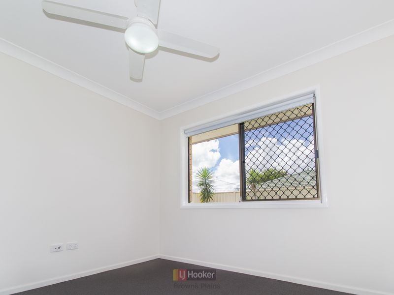 12 Sweetgum Street, Hillcrest QLD 4118