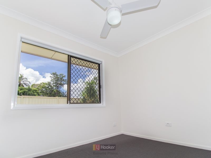 12 Sweetgum Street, Hillcrest QLD 4118