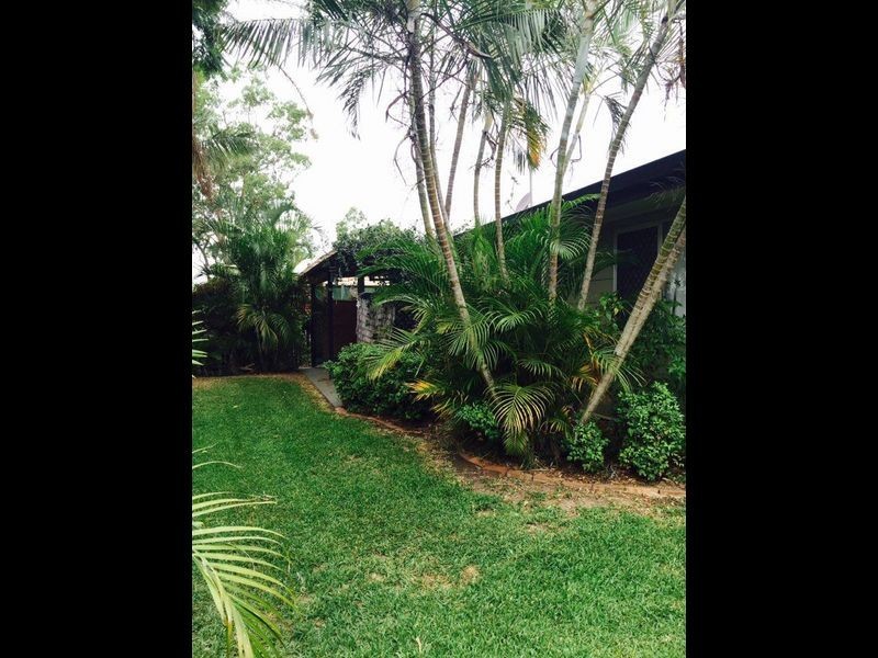 71 Radiata Street, Hillcrest QLD 4118