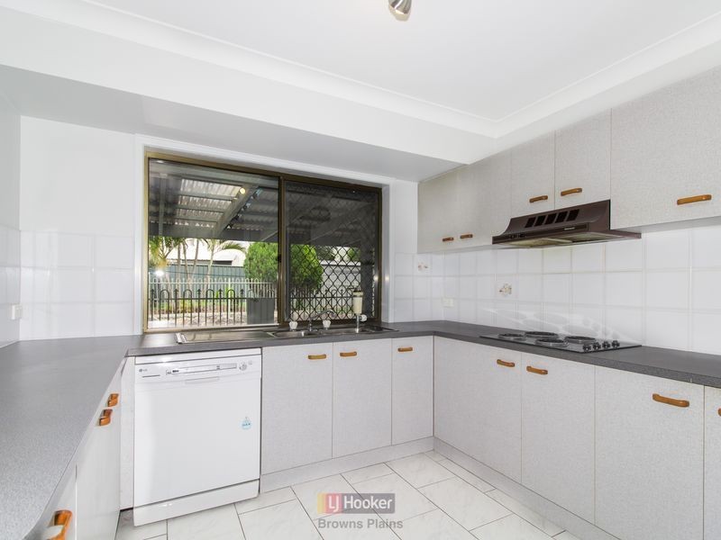12 Yeoman Court, Boronia Heights QLD 4124