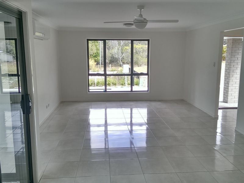 9 Serene Court, Boronia Heights QLD 4124