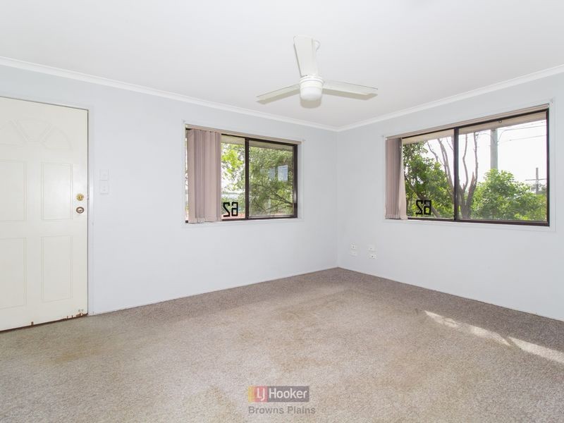 62 Radiata Street, Hillcrest QLD 4118