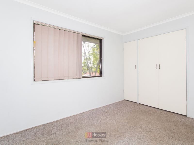 62 Radiata Street, Hillcrest QLD 4118