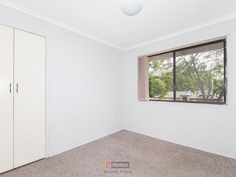 62 Radiata Street, Hillcrest QLD 4118