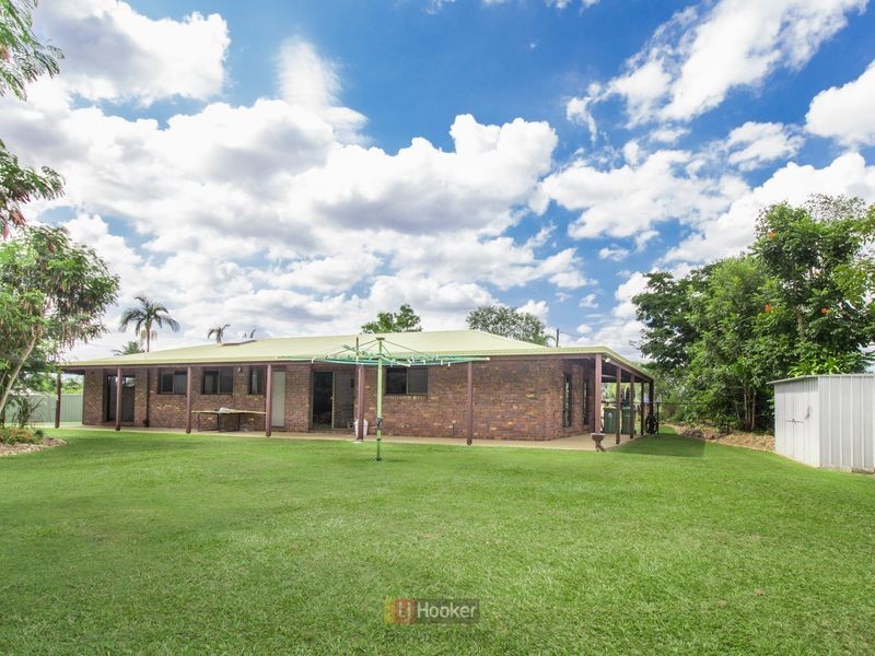 16 Clover Court, Regents Park QLD 4118