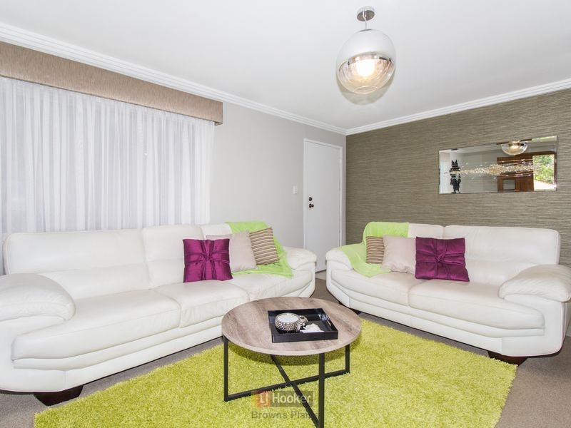 22 Conifer Street, Hillcrest QLD 4118