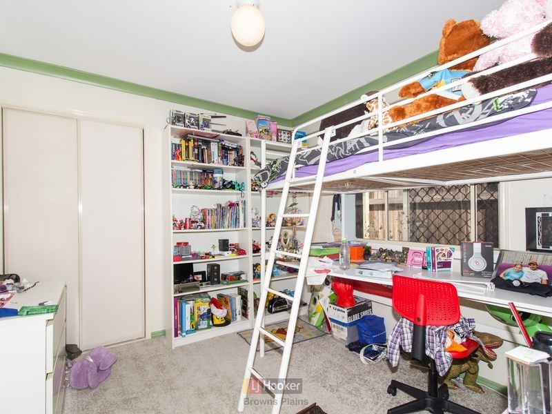 11 Montana Place, Calamvale QLD 4116