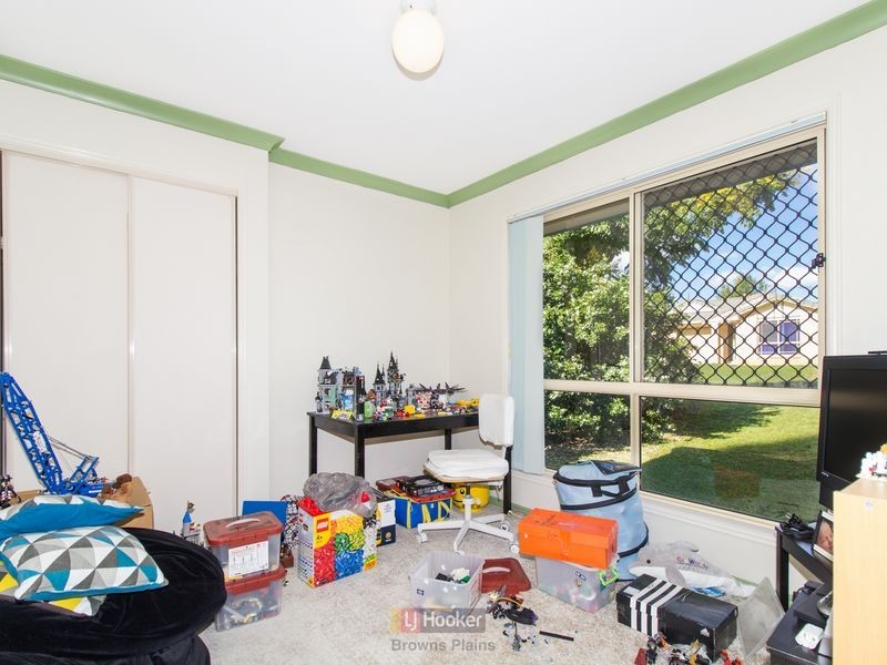 11 Montana Place, Calamvale QLD 4116