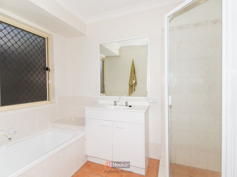 11 Montana Place, Calamvale QLD 4116