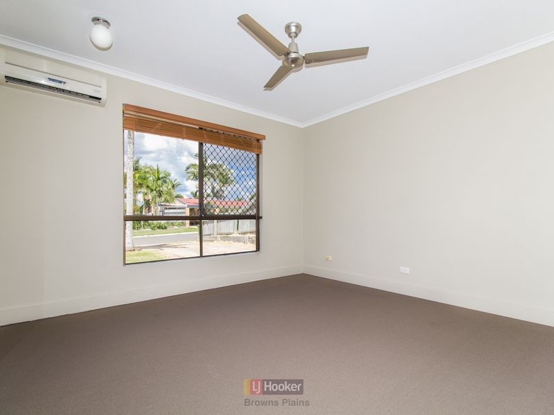 9 Brushbox Street, Crestmead QLD 4132